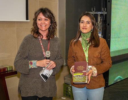 Prémio Jovem Cientista: alunas da licenciatura de Enfermagem Veterinária ganham prémio
